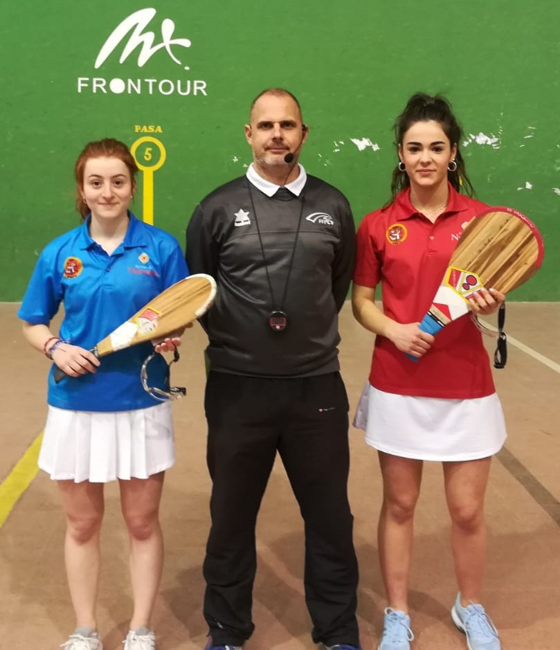 Amaia Espinal campeona del Federaciones de F30M paleta goma juvenil